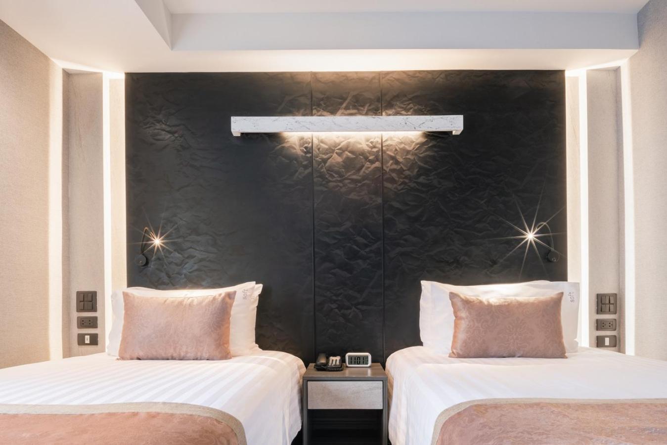 Aspira Gems Center Silom Hotel Bangkok Ruang foto